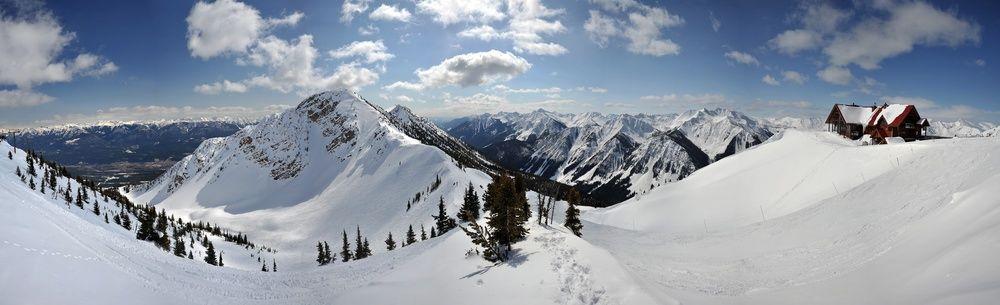 Glacier Mountaineer Lodge Golden Luaran gambar